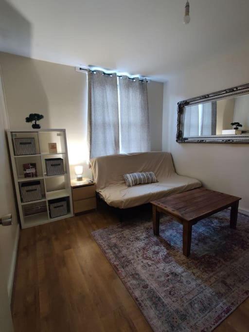 לונדון Simply Shoreditch 1 Bed Space מראה חיצוני תמונה